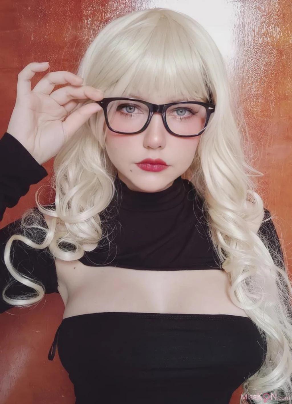 Coser@自整理福利姬: 四套合集 2024-10-22 (1258 photos )(60)