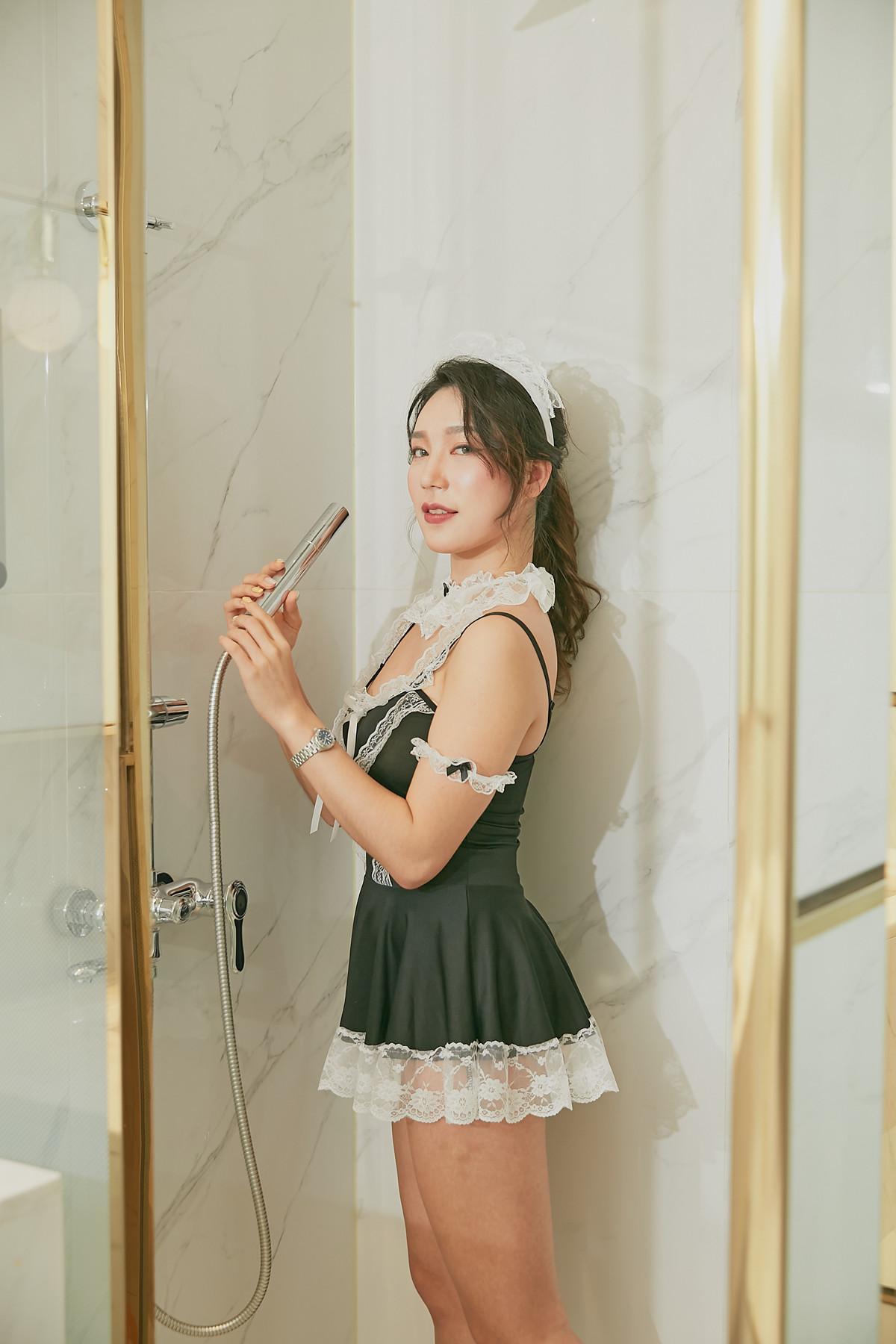 MINI 미니, Photobook #6 Your Maid(34)