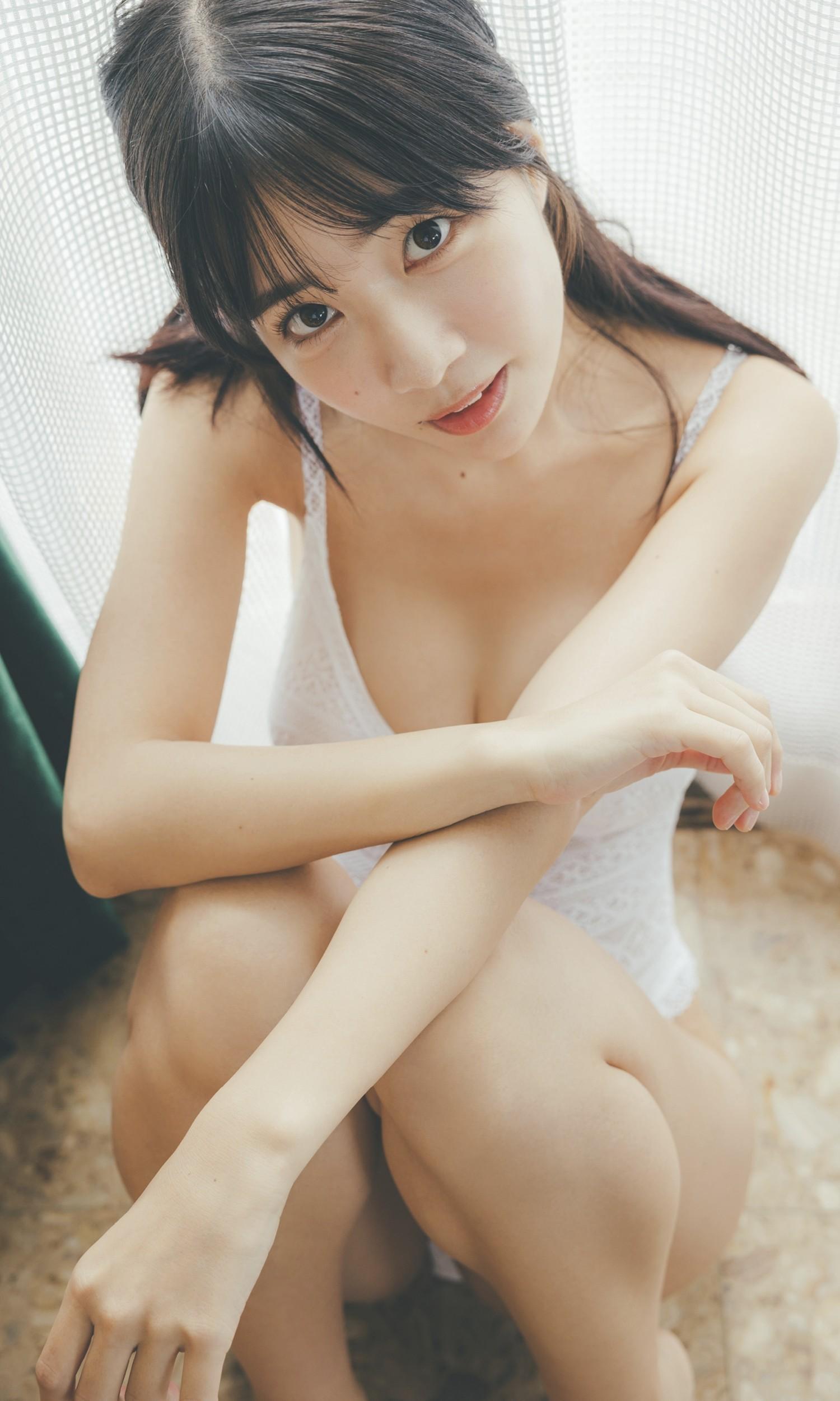 Amau Kisumi 天羽希純, 週プレ Photo Book 「絶好調」 Set.02(3)