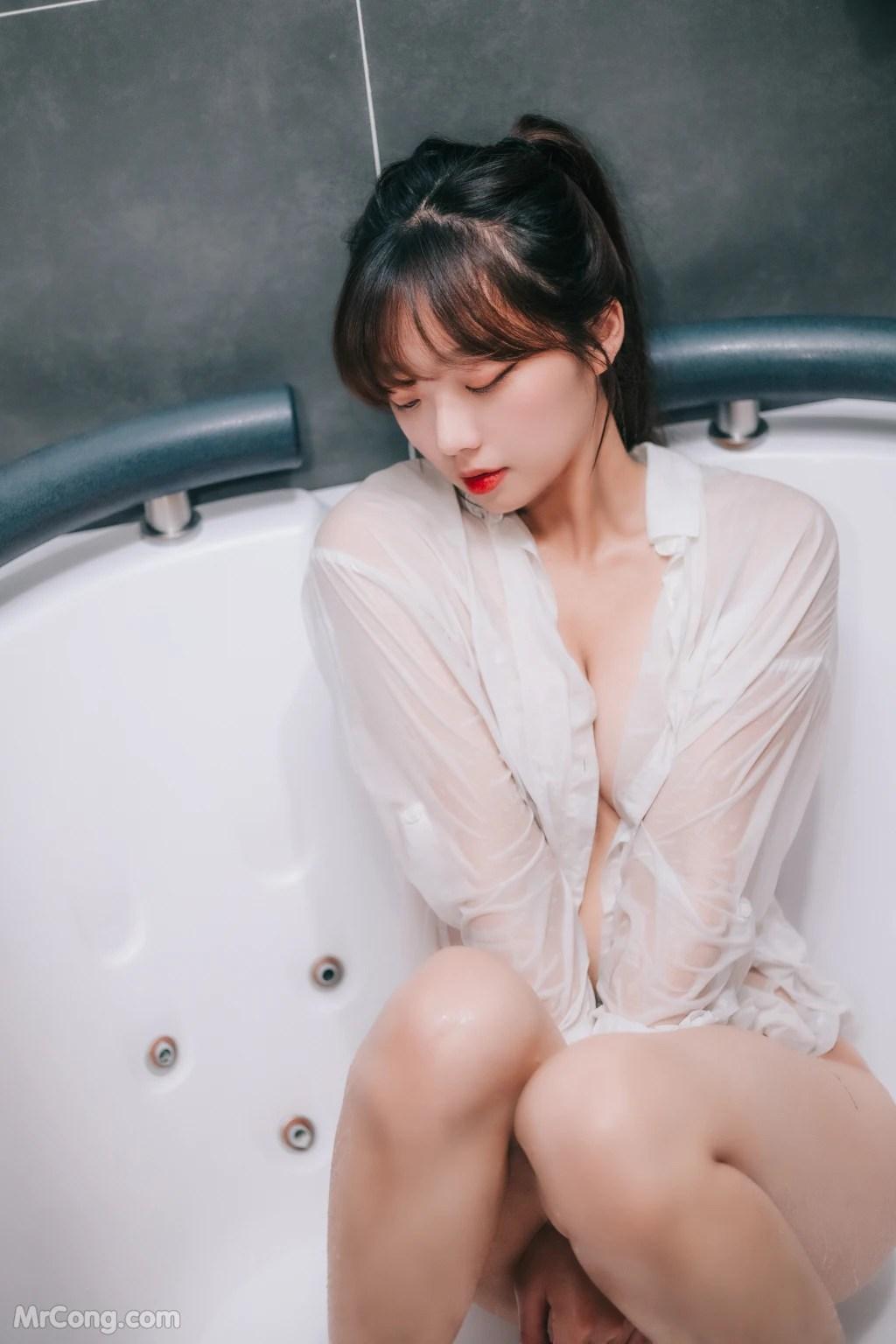 Koby: Vol.3 Photobook (74 photos)(3)