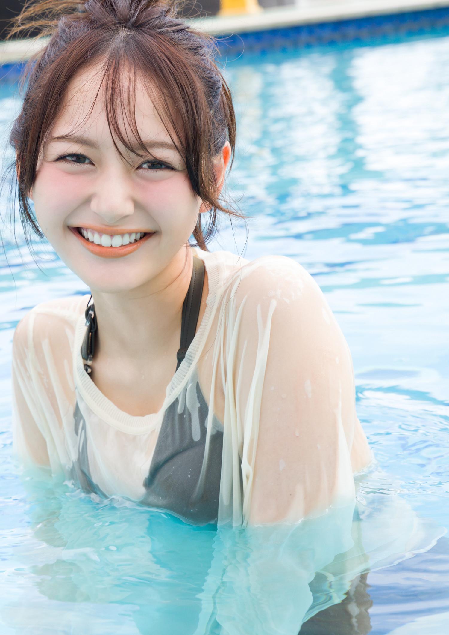 Shiori Kato 加藤栞, Young Jump 2025 No.02 (ヤングジャンプ 2025年2号)(11)