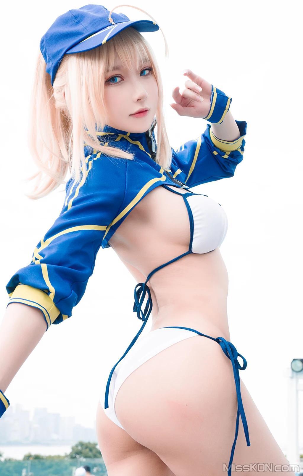 Coser@阿包也是兔娘: 冲田总司泳装 (25 photos)