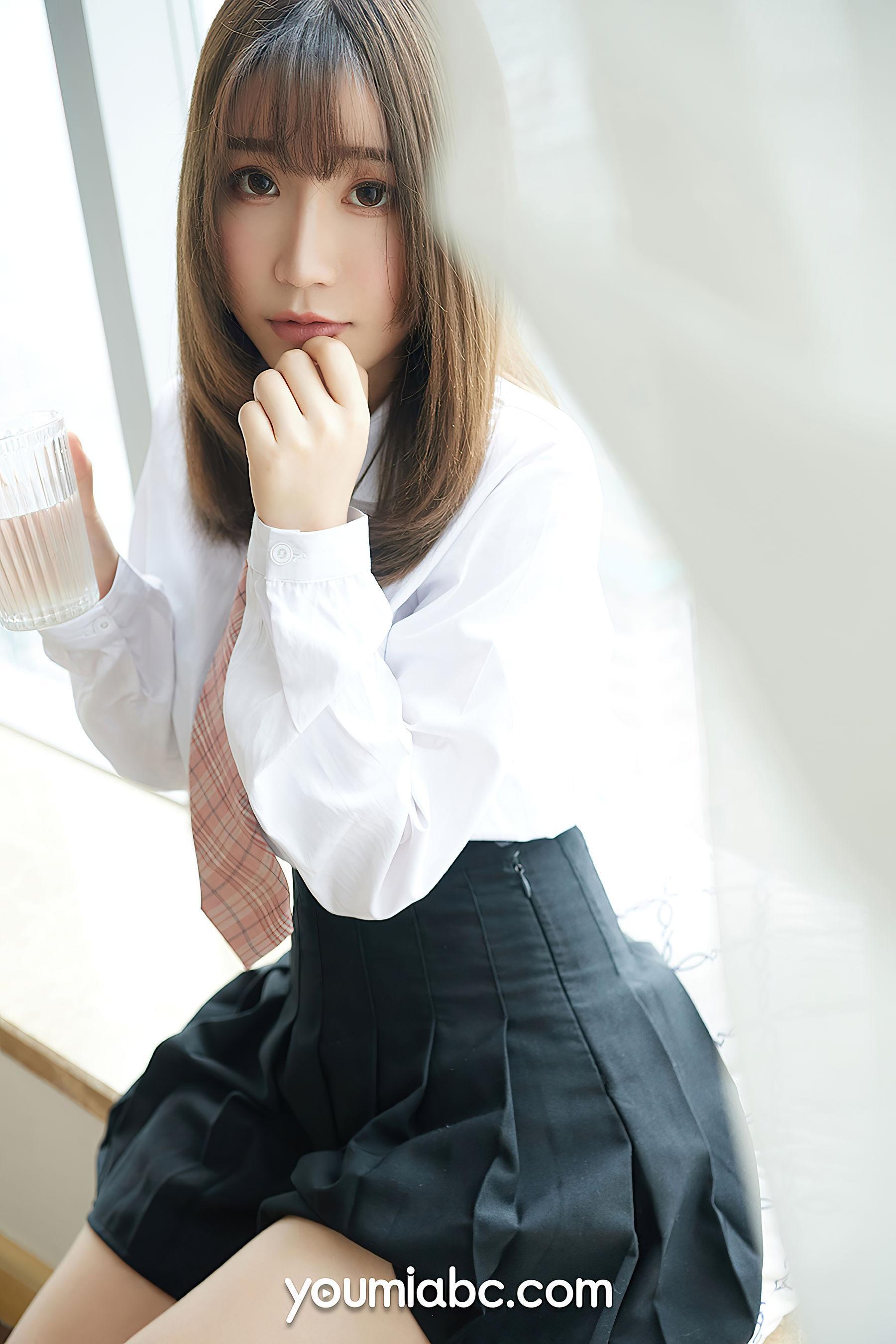 [尤蜜YouMiabc] 绯月樱-Cherry – 学生妹の制服诱惑(19)