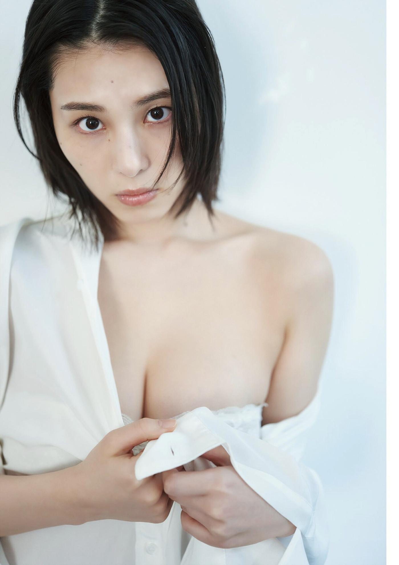 Iori Sagara 相楽伊織, DOLCE ドルチェ Vol.11(12)