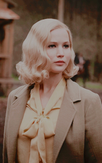 Jennifer Lawrence HvGC977S_o