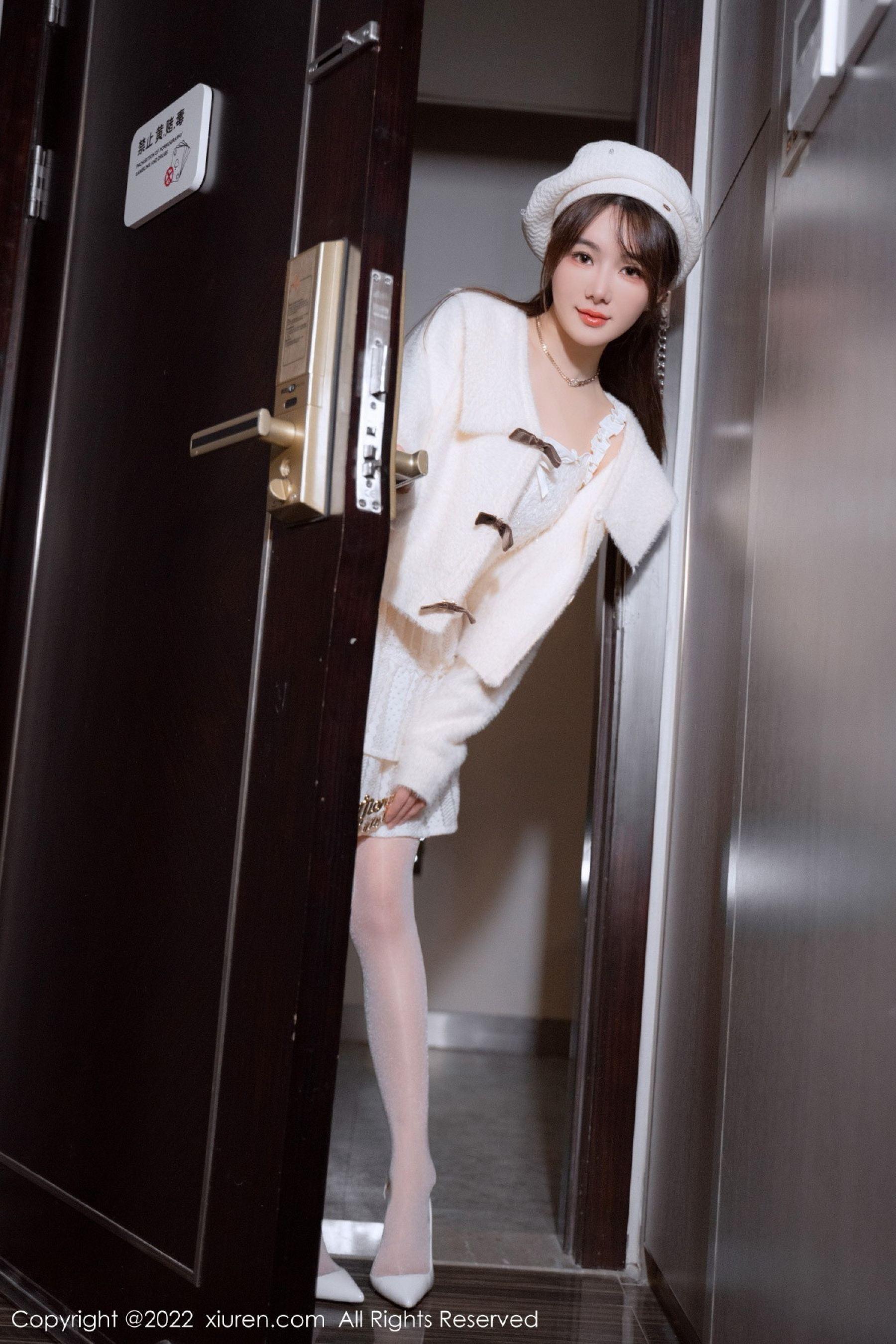 秀人网 Vol. 6025 婠婠么(2)