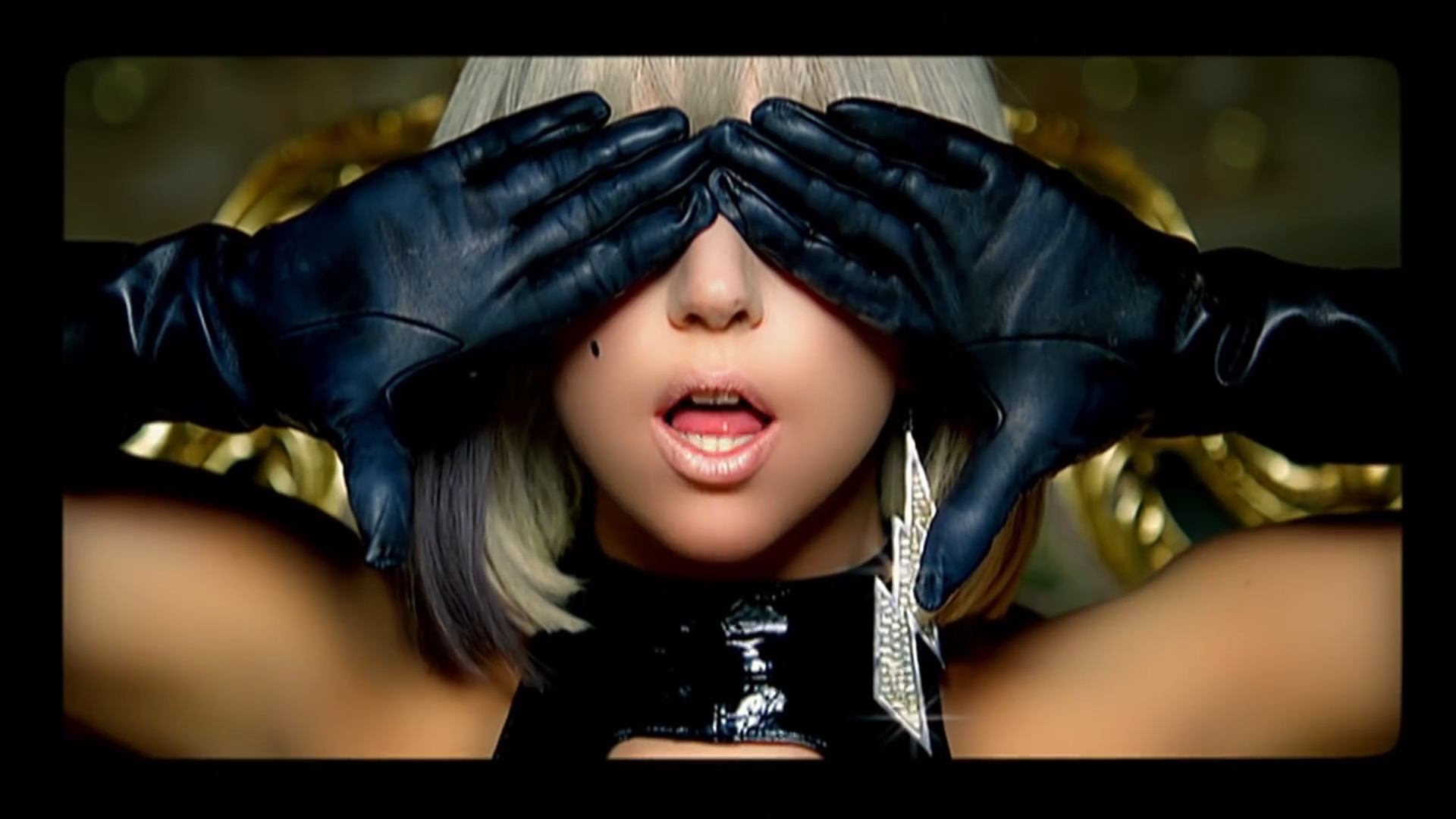 Включи подборку лайт. Lady Gaga Paparazzi. Леди Гага папарацци клип. Леди Гага папарацци 2008. Леди Гага сопрано.