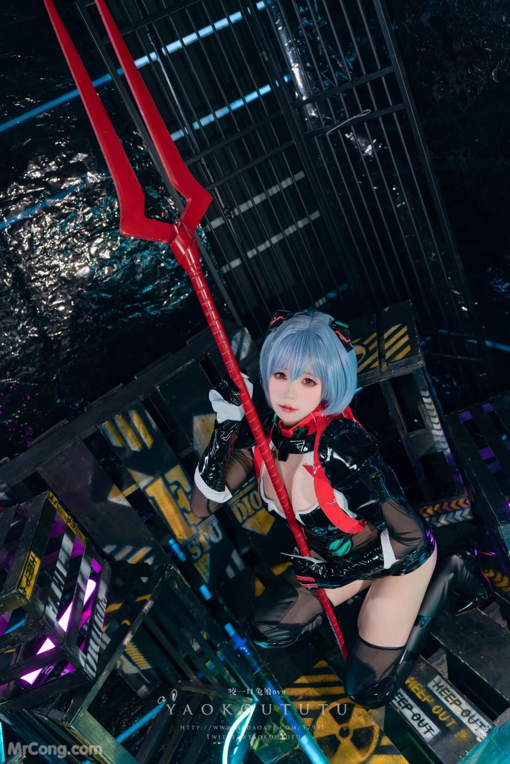 Coser@黏黏团子兔:『黑凌波』&小剧场 (50 photos )(8)
