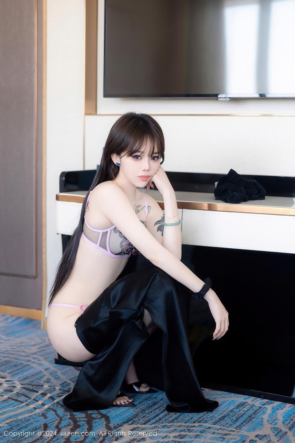 XiuRen秀人网 No.8661 奶瓶土肥圆NaiPingTuFeiYuan(37)