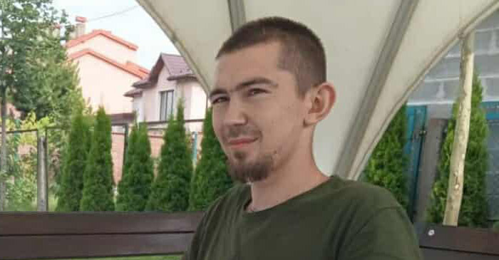 Військовому Ярославу Іващенку після поранення 17 разів переливали кров Військовому Ярославу Іващенку після поранення 17 разів переливали кров