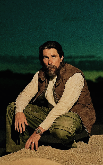 brunet - Christian Bale 7vLDYf8J_o