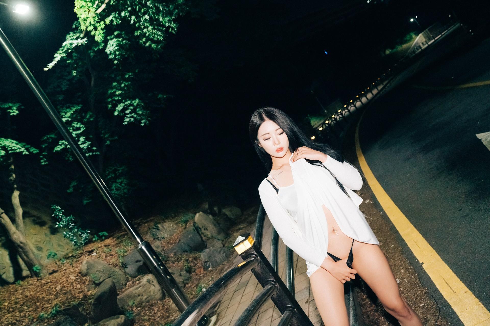 Jeong Bomi 정보미, [Loozy] Night Roads Set.01(11)