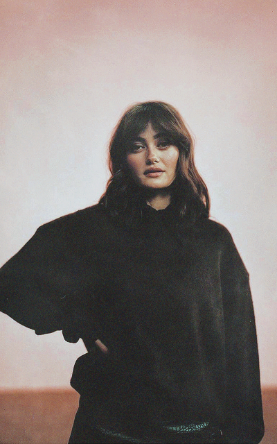 Ella Purnell  - Page 2 MQcZq70f_o