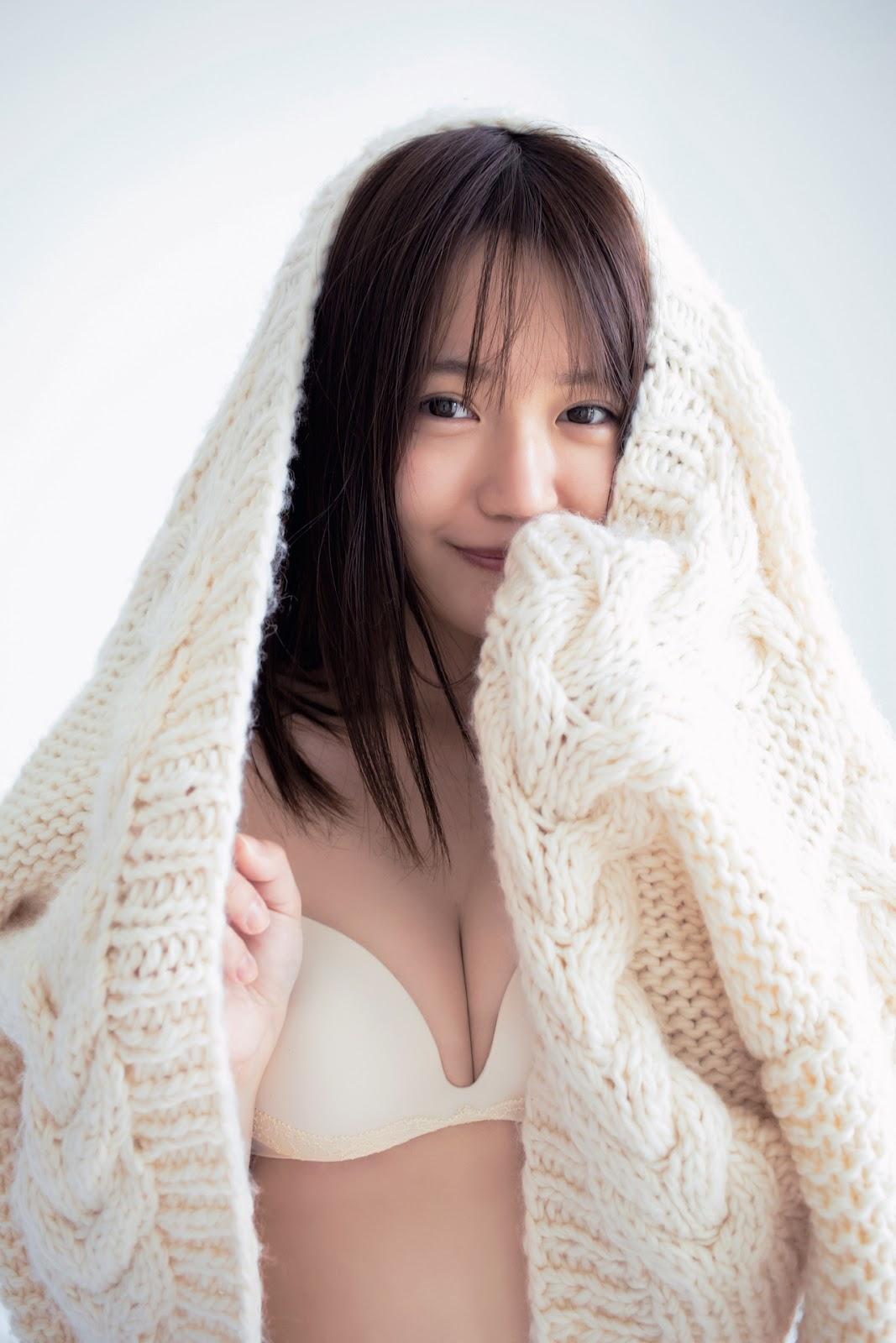 Yuka Ozaki 尾崎由香, FRIDAY 2020.07.03 (フライデー 2020年7月3日号)(7)