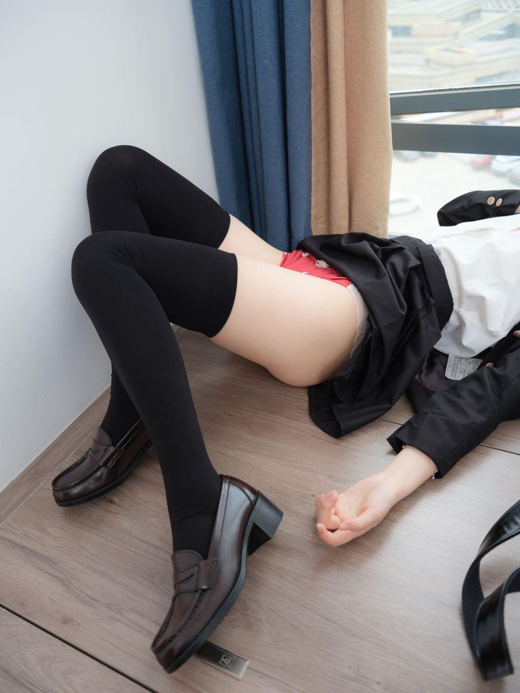 [紧急企划] 小恩: [VIP] R18 户外 (95 photos)(9)