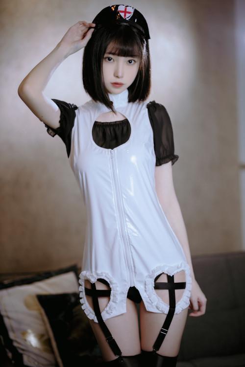 Cosplay 许岚LAN – 黑丝护士