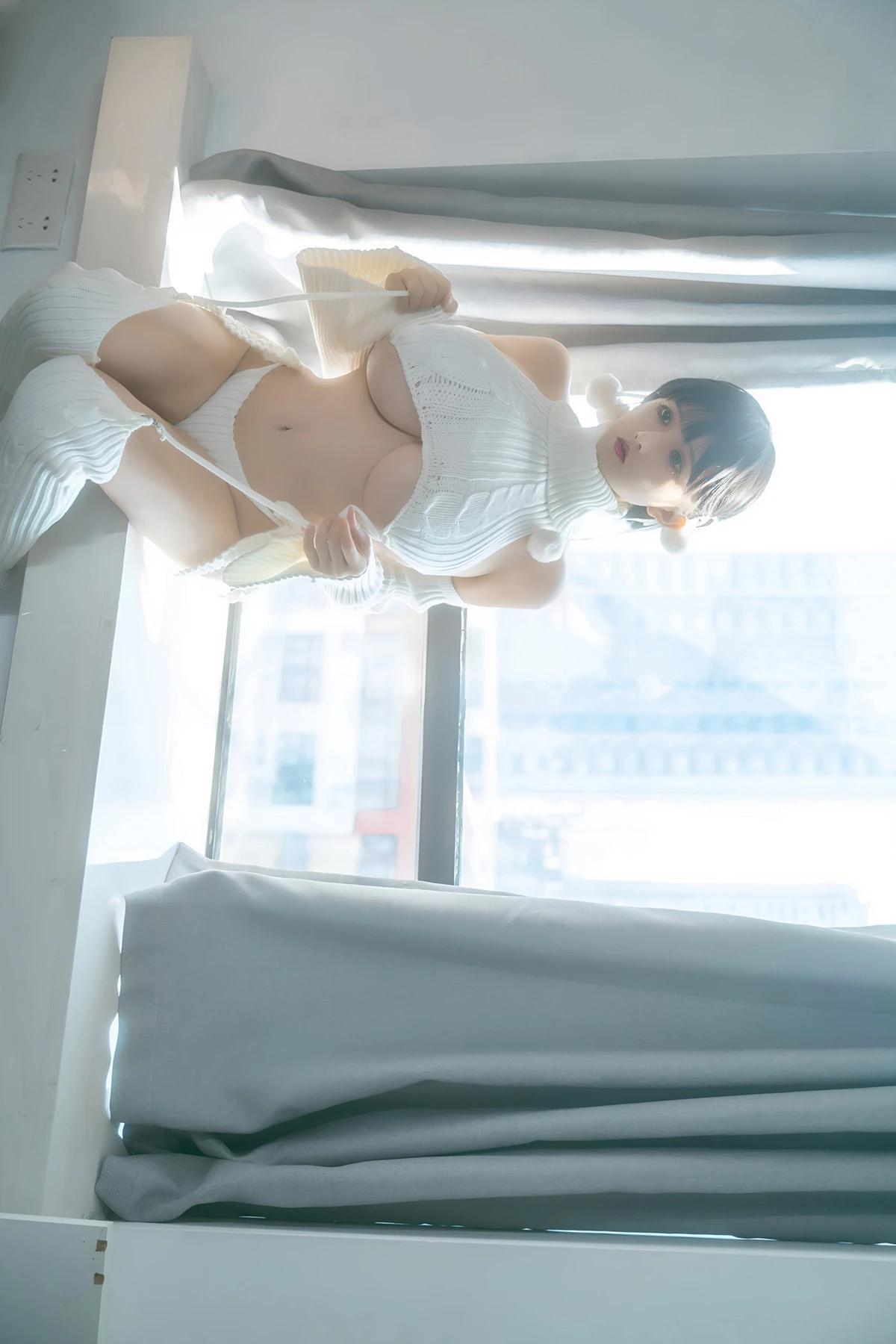 Cosplay 虎牙古阿扎 – 姐姐的小毛衣(27)
