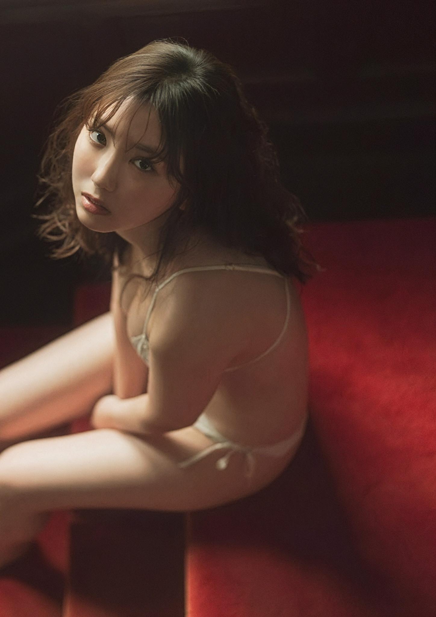 Aika Sawaguchi 沢口愛華, グラビアザテレビジョン Vol.72 (Gravure The Television Vol.72)(3)