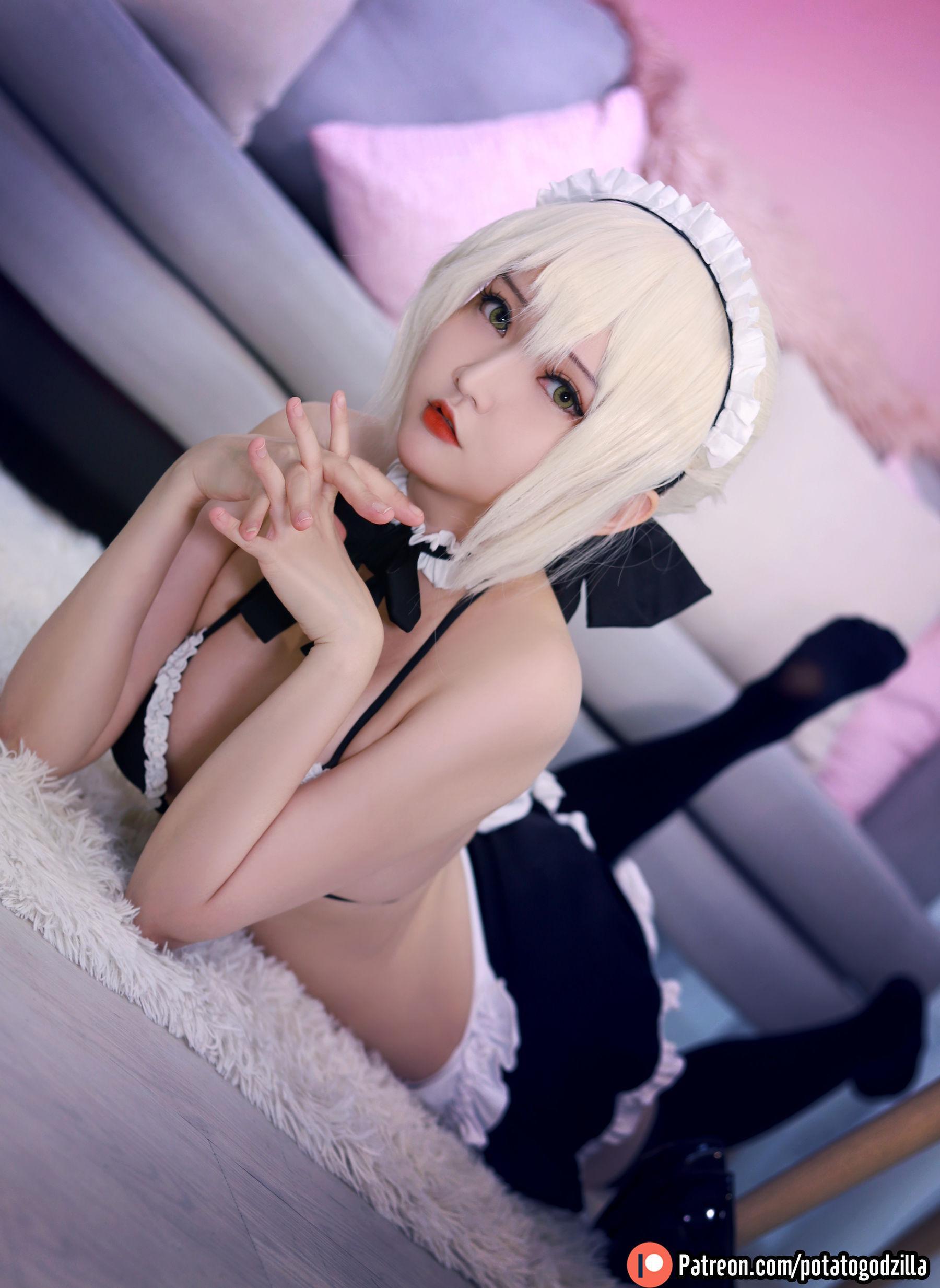 Coser小姐姐Potato Godzilla – Saber Alter Maid 套图(27)