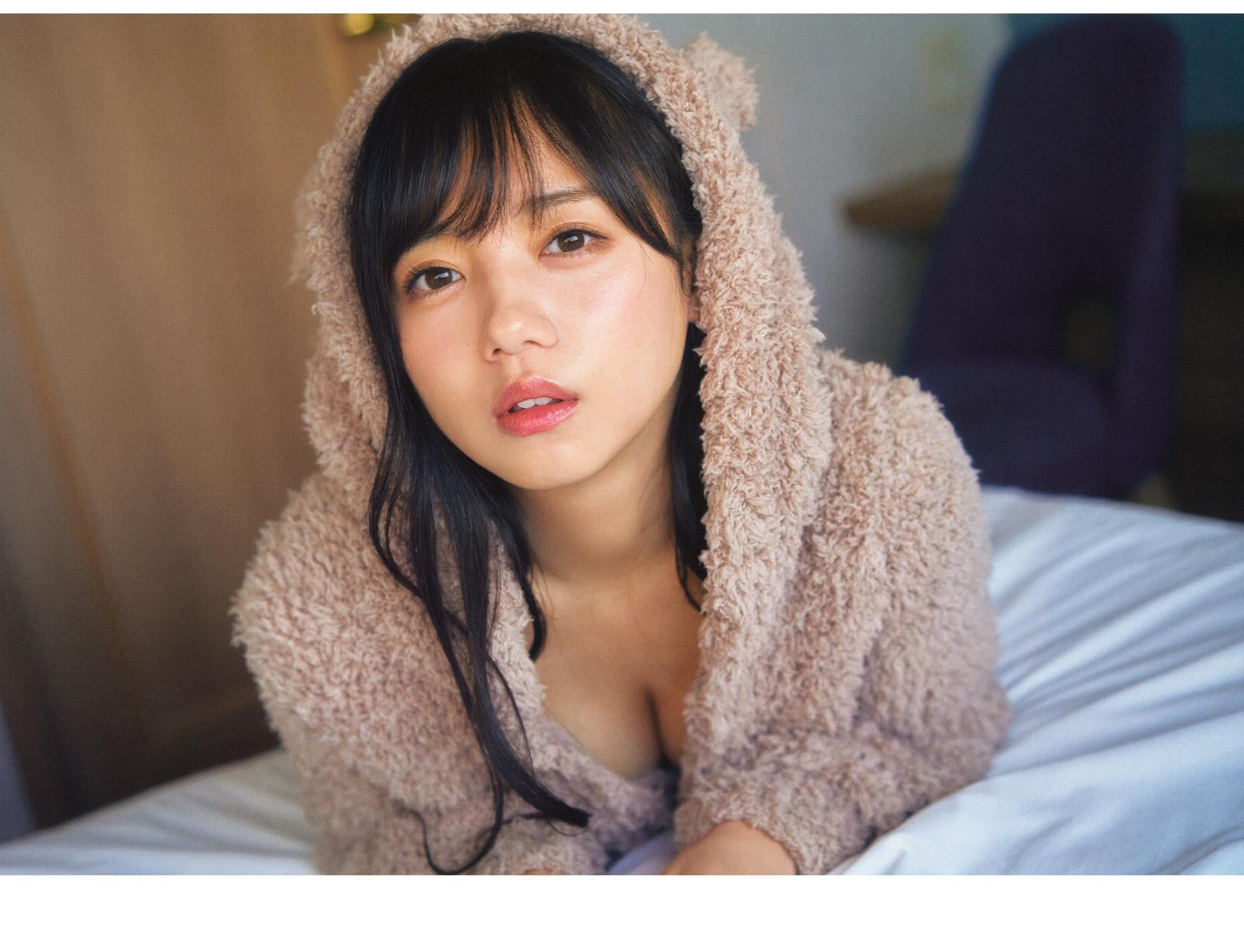 Kyoko Saito 齊藤京子, 1st 写真集 『とっておきの恋人』 Set.02(39)