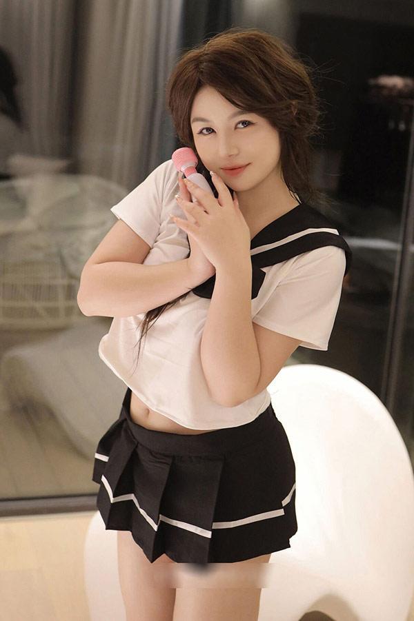 秀人女神沈思怡制服少女按摩棒无圣光图集(15)