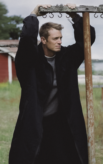 Joel Kinnaman VnxXXe2q_o