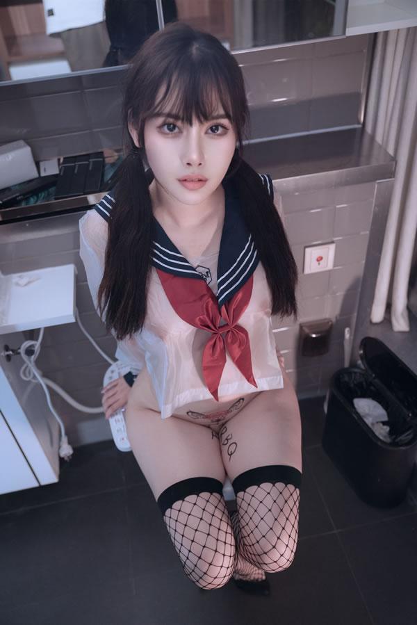 极品福利姬恋恋艾妮 - 制服Jk网格(15)