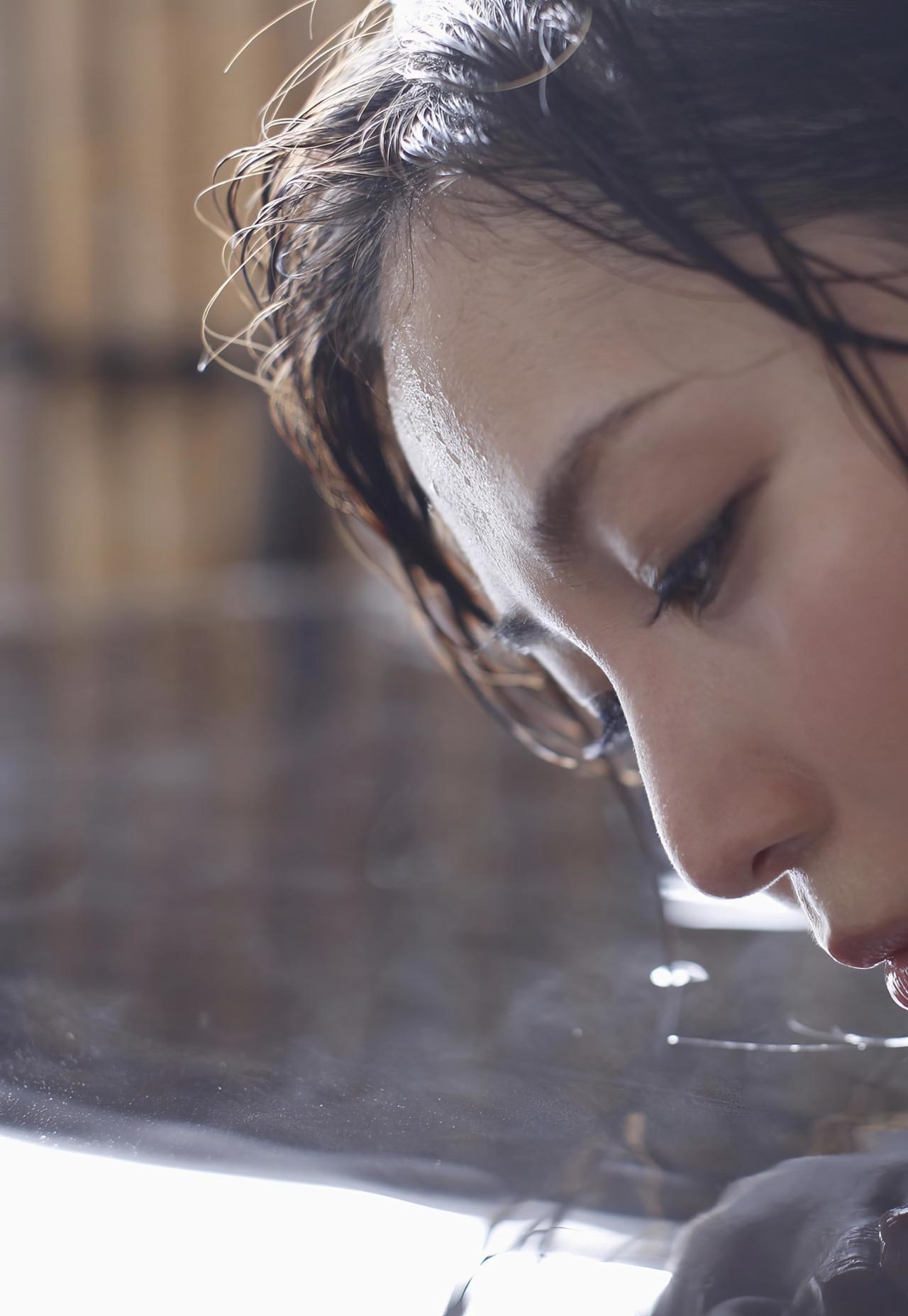 Misumi Shiochi 塩地美澄, 週刊現代デジタル写真集 「日本一ＳＥＸＹな美女アナと温泉旅」 Set.02(22)