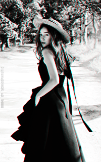 Alycia Debnam-Carey AAhJHRRk_o