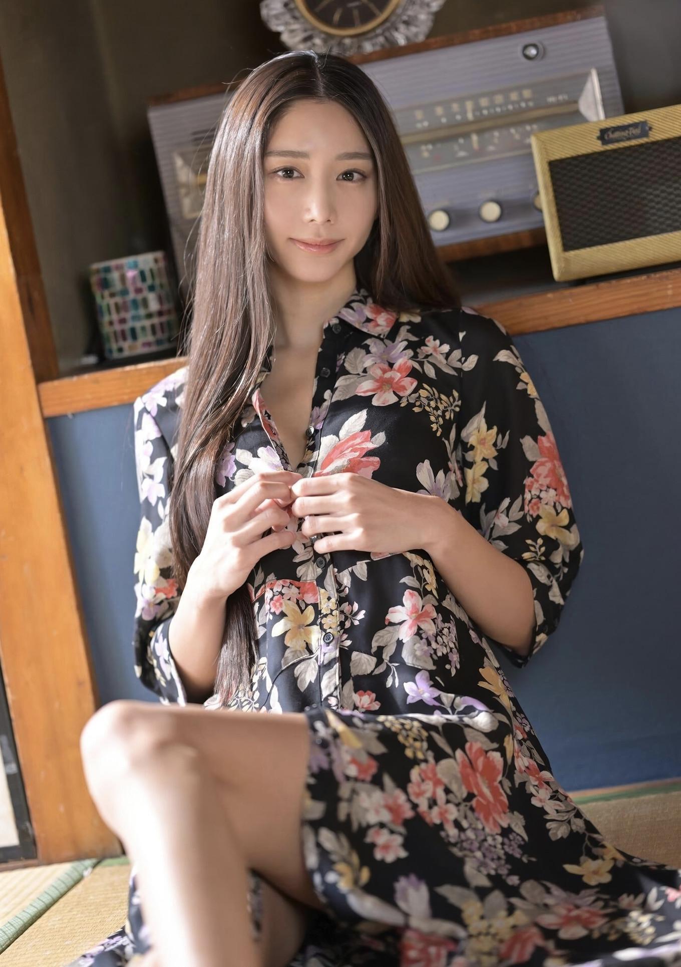 Yasuyo Saito 斎藤恭代, デジタル写真集 「Exciting Girls Vol.3」 Set.02(14)
