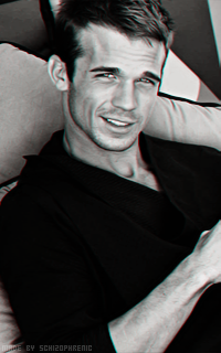 Cam Gigandet 2uYUsxd5_o