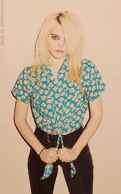 Sky Ferreira 7Q8gTNp6_o