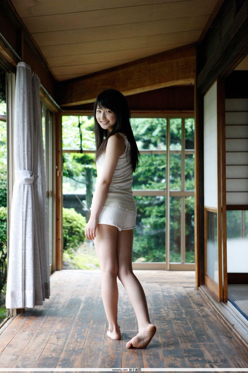 [H!P Digital Books] No.105 鞘师里保 Riho Sayashi 写真套图(67)