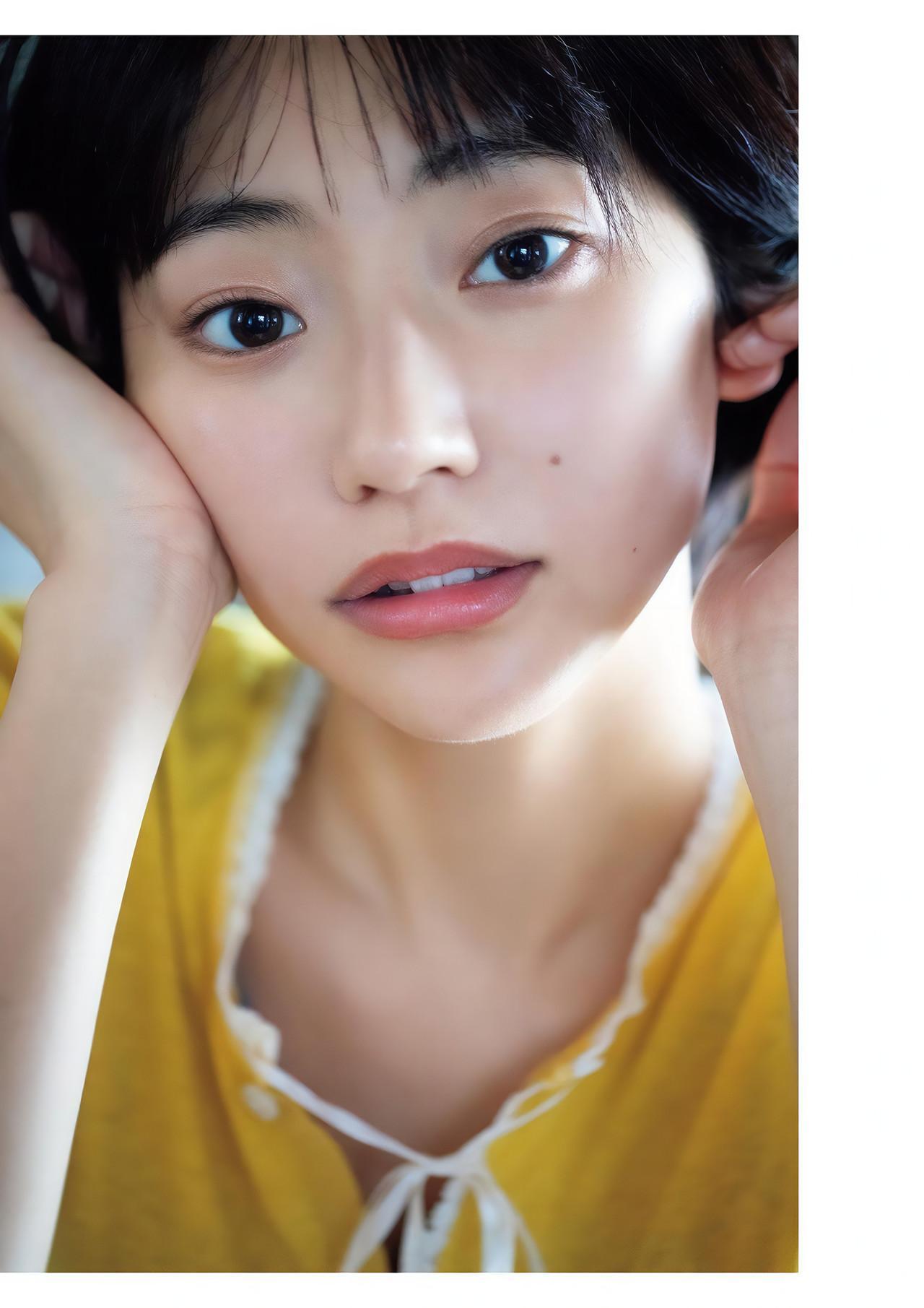 Rena Takeda 武田玲奈, 写真集 Photobook [Rubeus] Set.01(27)