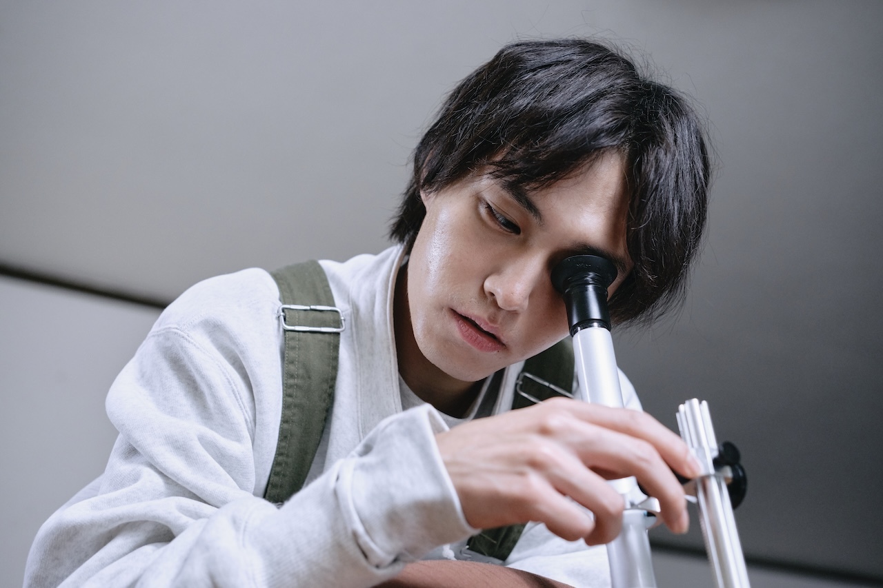 Daydream (Hakuchumu) film - Tatsurou Yamashiro
