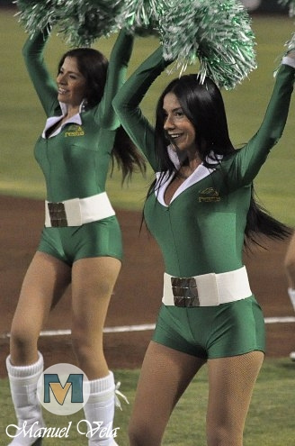 Candid Dancers & Cheerleaders Vol. 02