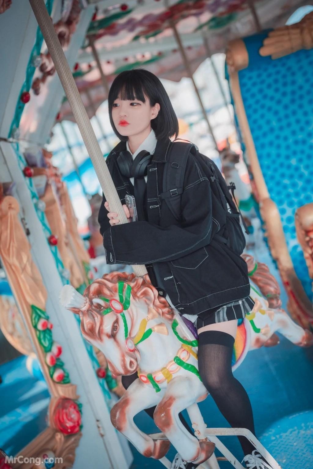 DJAWA Photo - Jeong Jenny (정제니): "Theme Park Girl" (162 photos)(20)