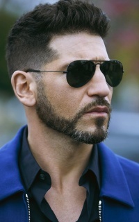 Jon Bernthal  FzCKb0a1_o