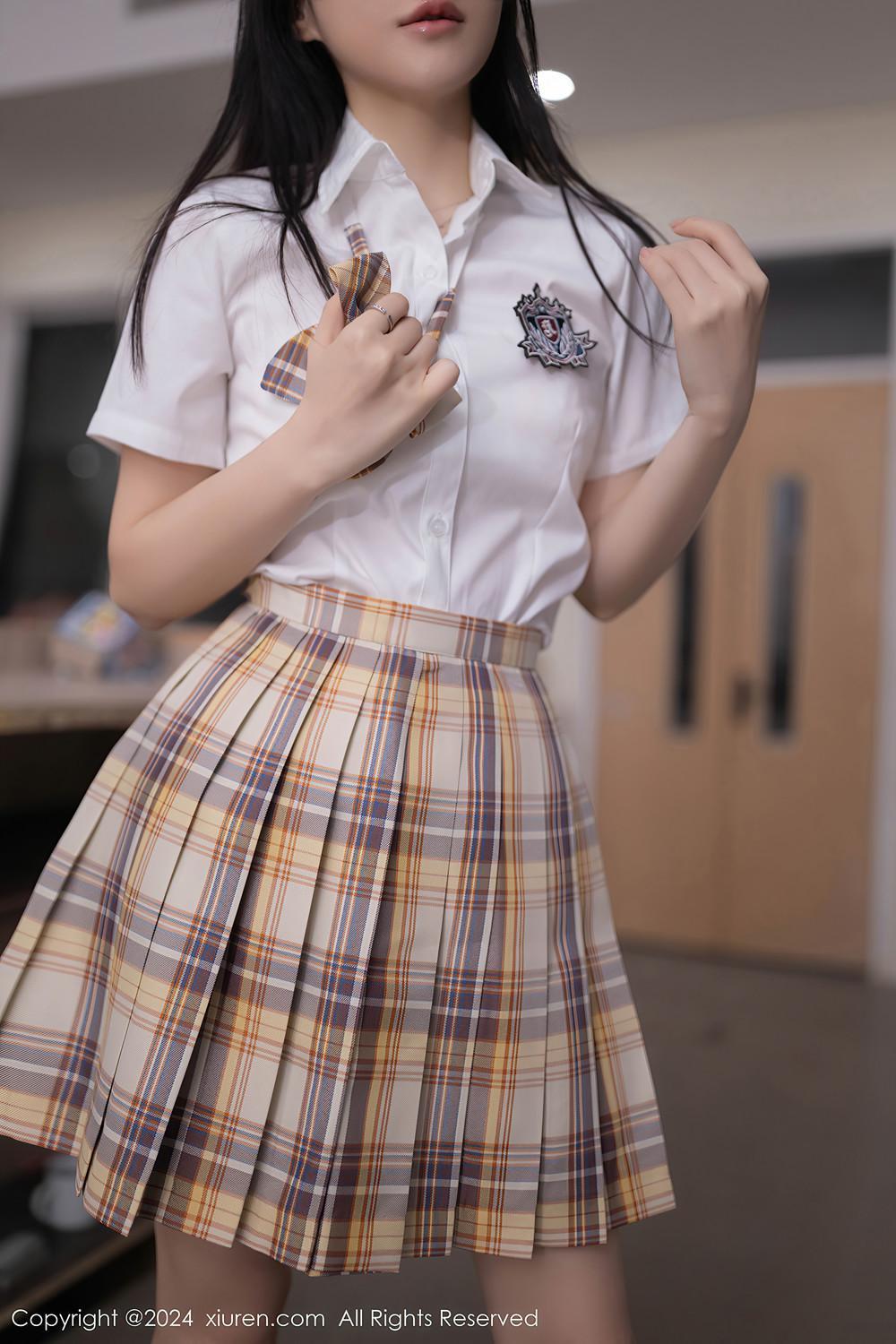 XiuRen秀人网 No.8654 杏子Yada & 鱼子酱Fish(53)
