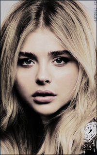 Chloë Moretz Rg5mkMcR_o