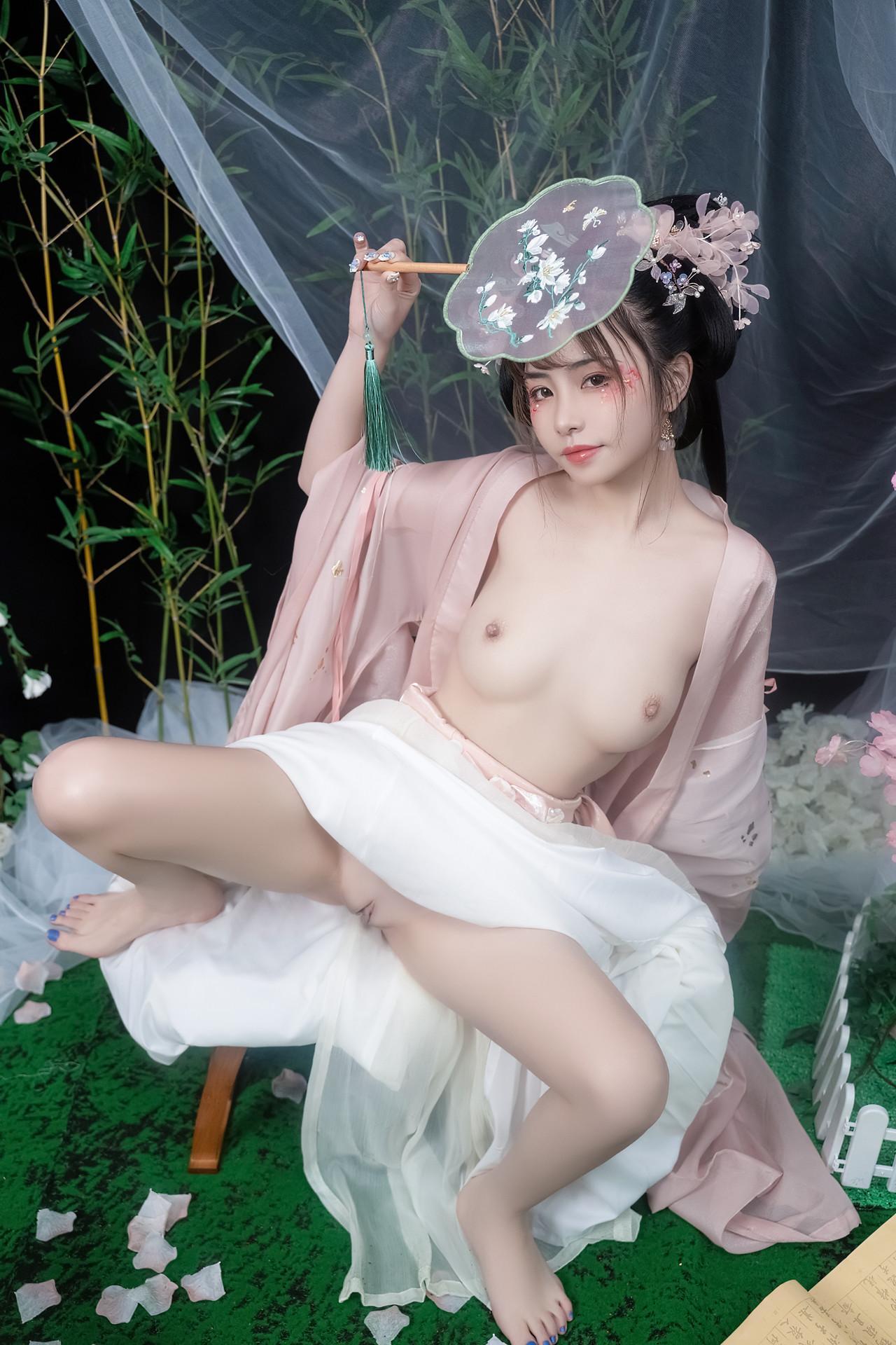 Nekokoyoshi 爆机少女喵小吉, 写真集 清平乐(60)