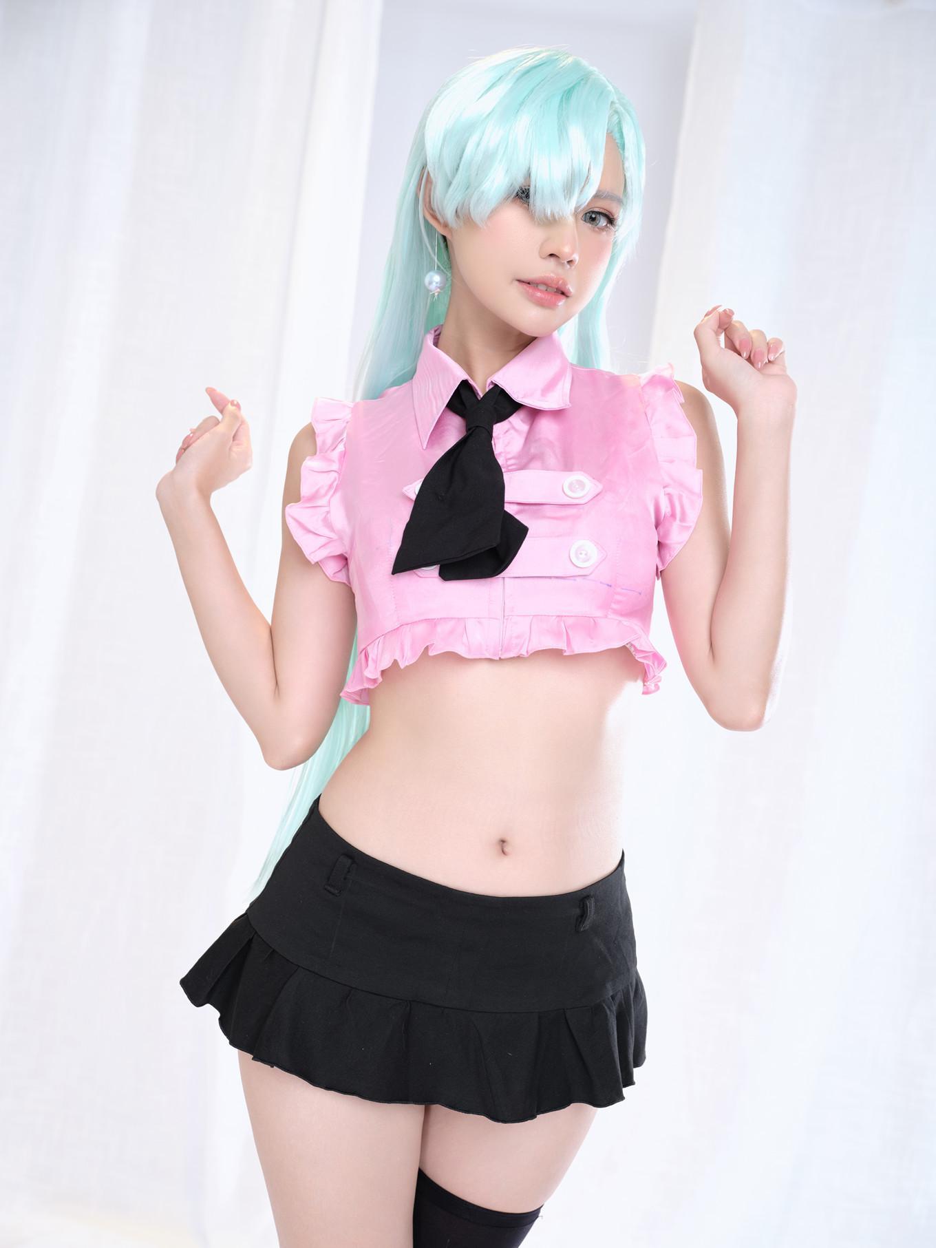 Cosplay PingPing平平 – Elizabeth Liones(1)