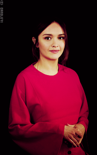 Olivia Cooke IovPSaGT_o