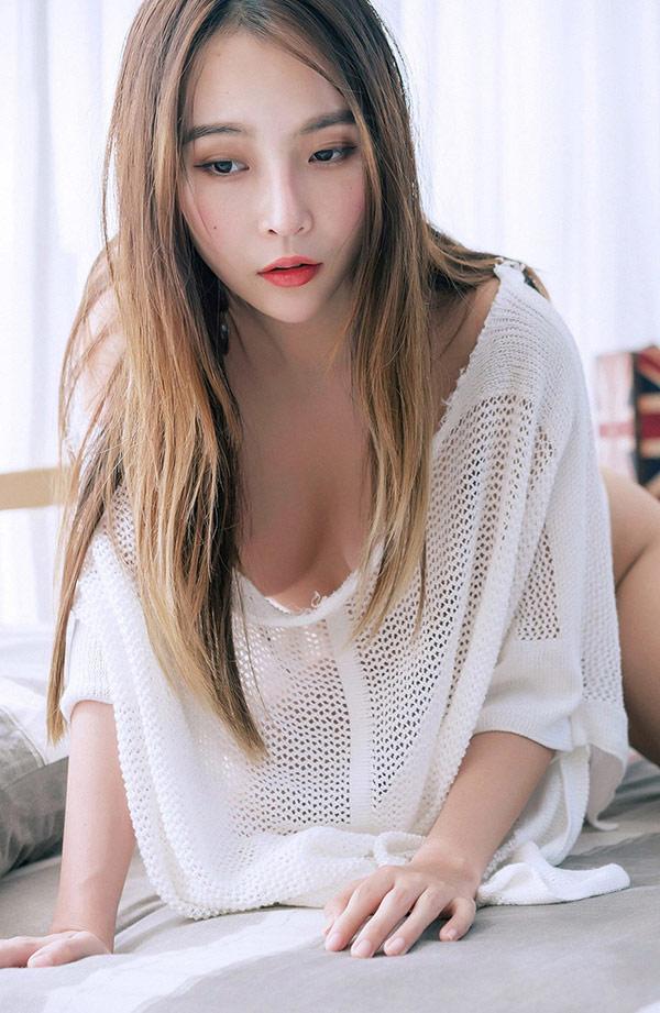 E乳美女Jenny 镂空体闲衣居家无圣光图集(17)