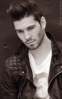 Casey Deidrick FSptwFIY_o