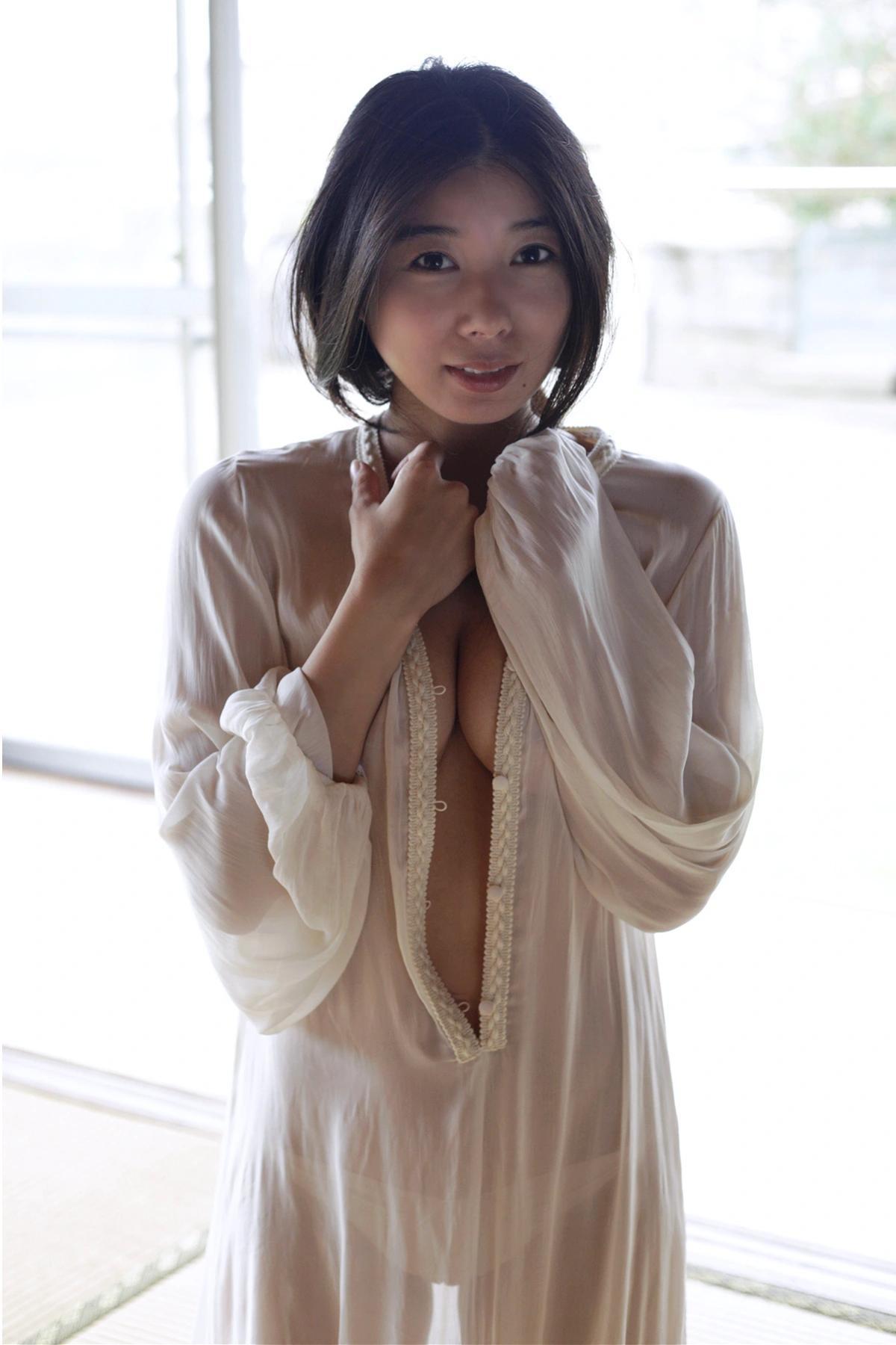 Yume Saito 佐藤夢, 週刊現代デジタル写真集 「全107カットの大ボリューム完全版！純潔の裸身 vol.3」 Set.01(5)