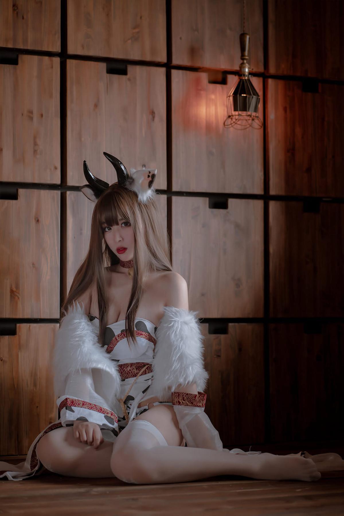 Cosplay 轩萧学姐 牛牛和服 Cow Cow(47)