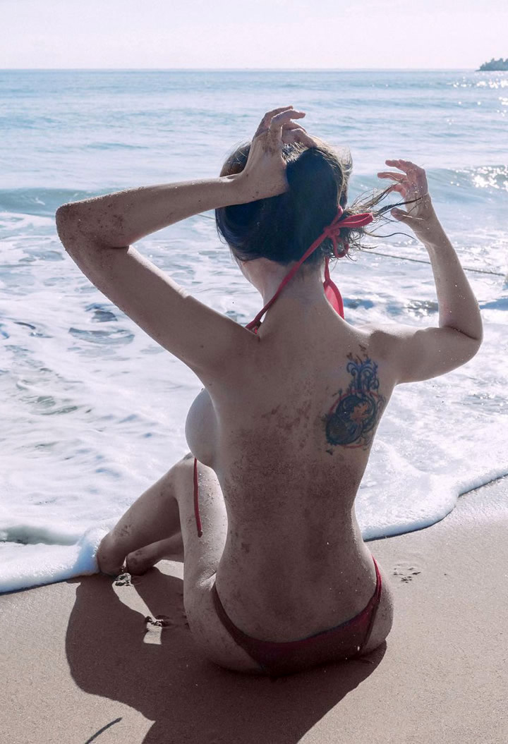 Busty Goddess Shen Xinyu-Bikini Full Naked Beach 2 15