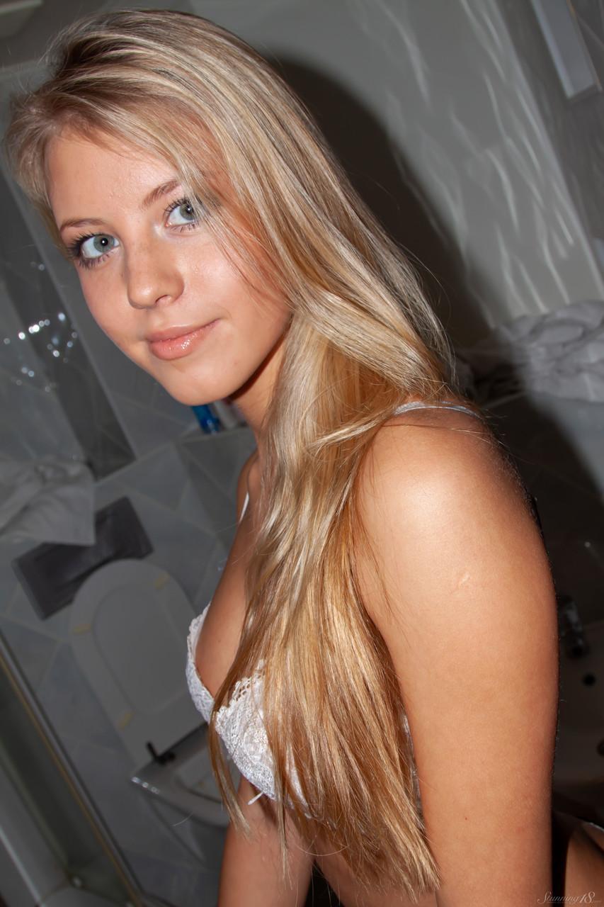 Sexy blonde teen with blue eyes Barbara D shows her big tits and ass(2)