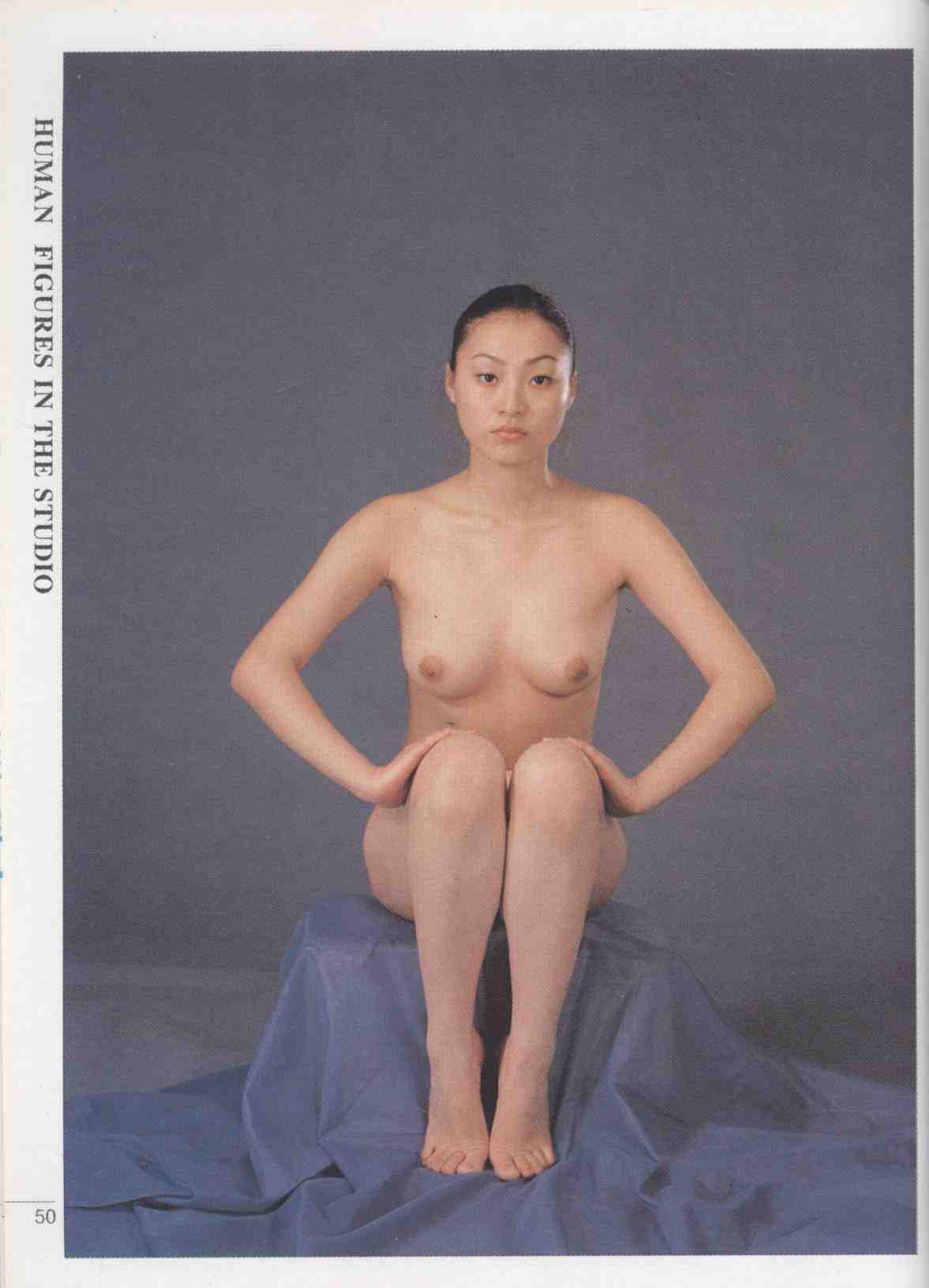 书籍扫描 实用人体模特摄影·坐姿篇(55)